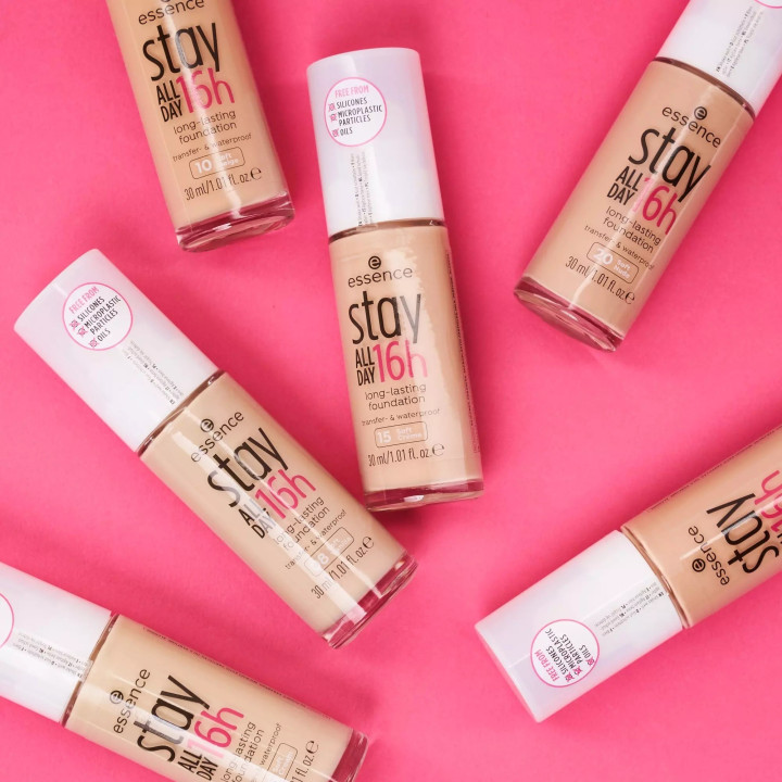 ESSENCE FOND DE TEINT LIQUIDE  STAY ALL DAY