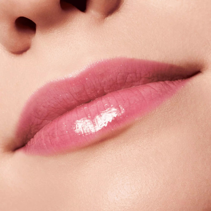 ESSENCE LIPGLOSS WHAT THE FAKE EXTREME BLACK PEPPER- Acheter en ligne | Yousarssif Tunisie