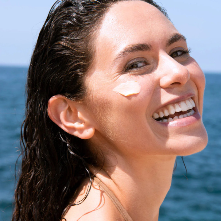 SVR ECRAN MOUSSE SUN SECURE BLUR SPF 50+ | Yousarssif Tunisie