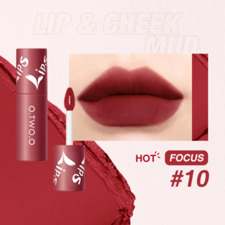 O.TWO.O LIPGLOSS WHAT S IN MY BAG 10