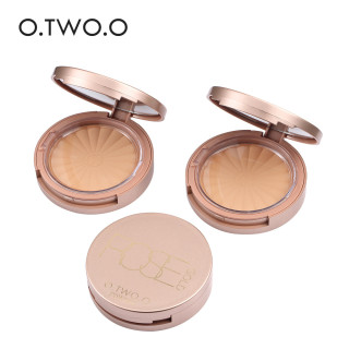 O.two.o Fond de teint Powder Gold