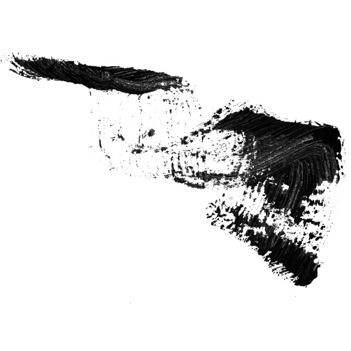 note Mascara " VOLUME ONE TOUCH WATERPROOF "