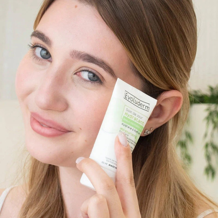 SOIN DE JOUR HYDRATANT 50ML SOIN DE JOUR HYDRATANT 50ML