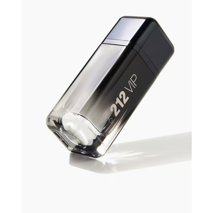 CAROLINA HERRERA 212 VIP BLACK EAU DE PARFUM | Yousarssif Tunisie