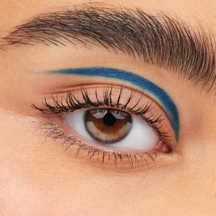 Acheter en ligne | ESSENCE EYELINER PENCIL GET STAY & PLAY WP Acheter en ligne | ESSENCE EYELINER PENCIL GET STAY & PLAY WP
